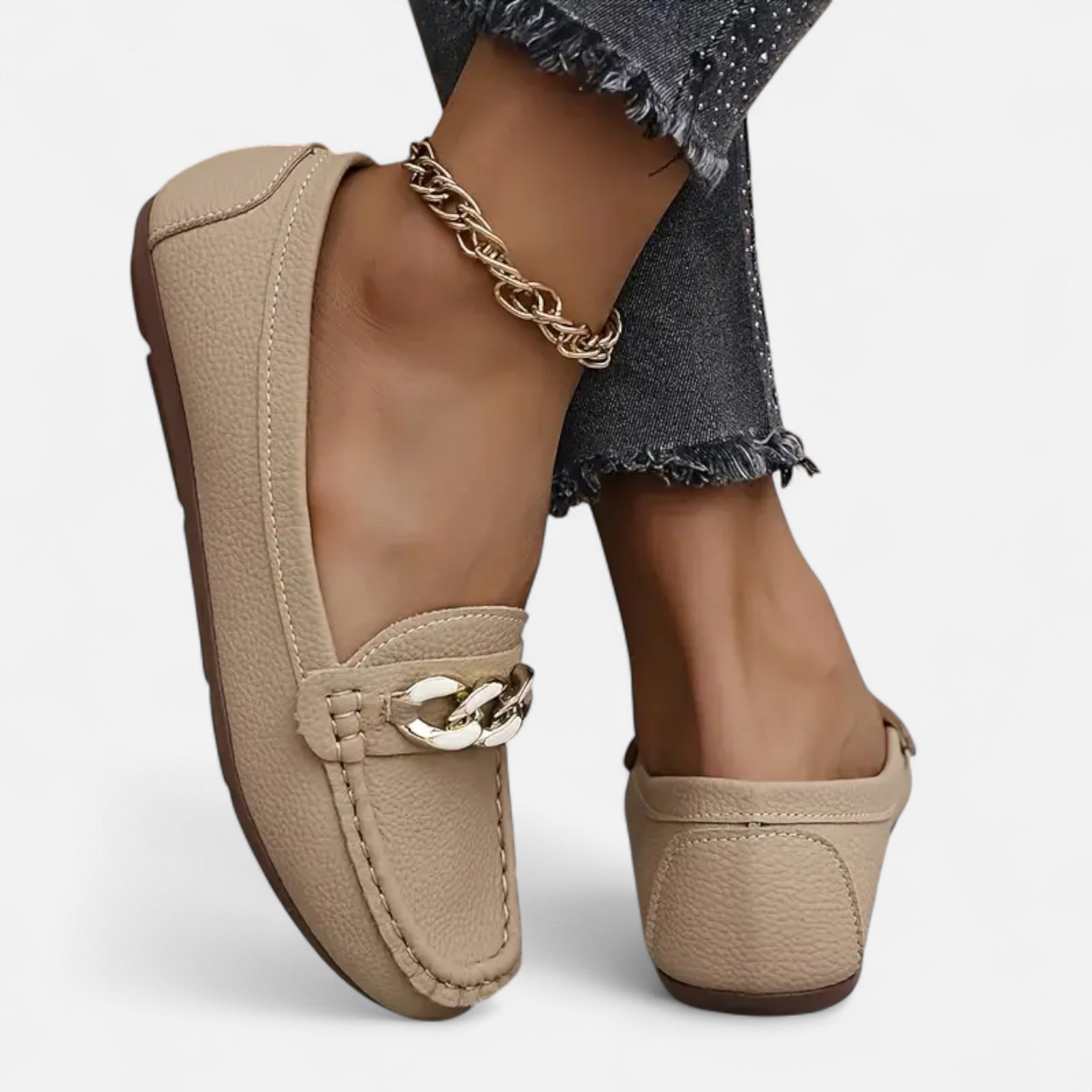 Elvaine | Women’s Moccasins – Elegant Chain Accent Design