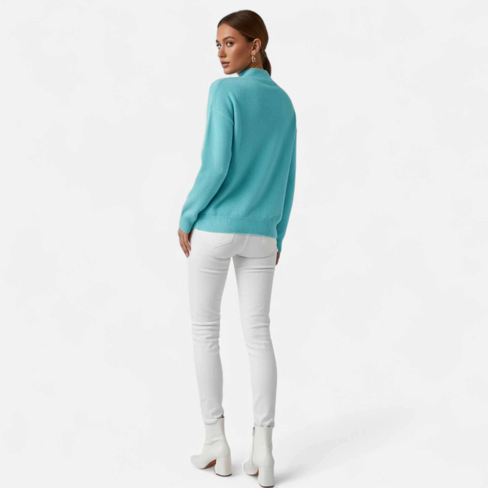 Elvaine | Women’s Round Neck Pullover – Refined All-Season Style