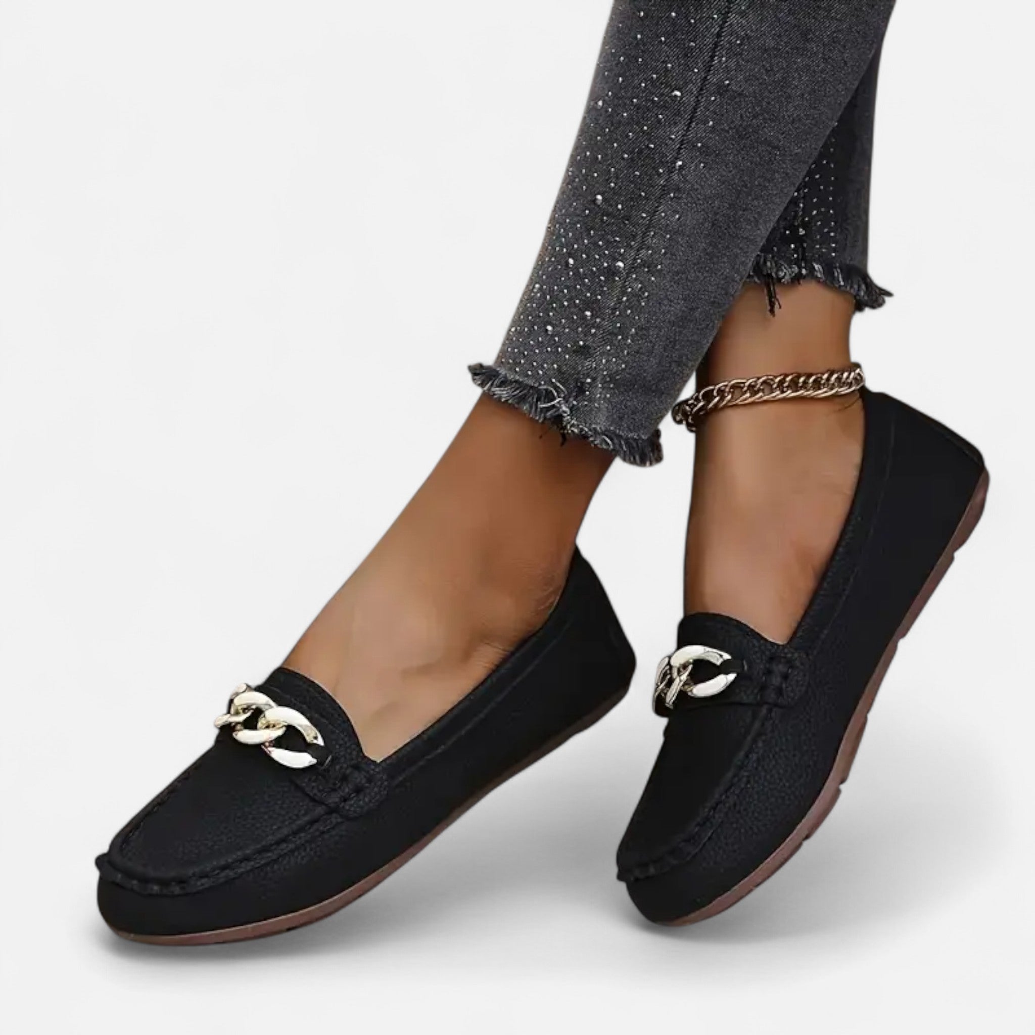 Elvaine | Women’s Moccasins – Elegant Chain Accent Design