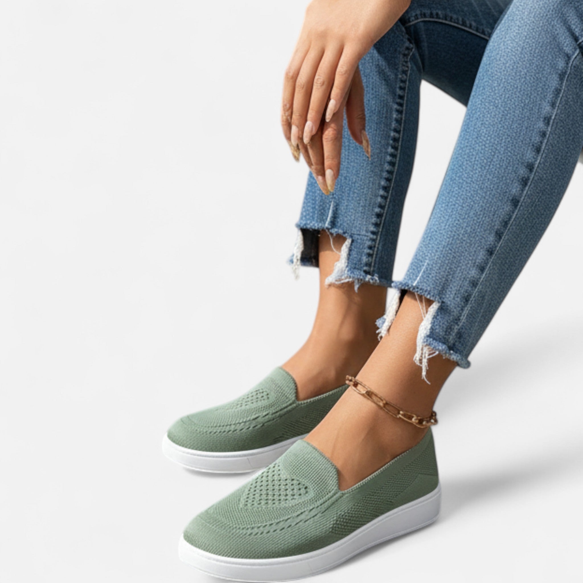Elvaine | Women’s Knit Flats – Lightweight Slip-On Elegance